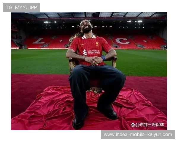 利物浦前场逼抢奏效,对手后场频繁解围