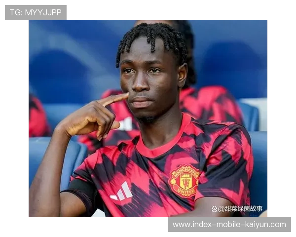 曼联15岁新星惊艳亮相，老特拉福德迎来新的希望之星